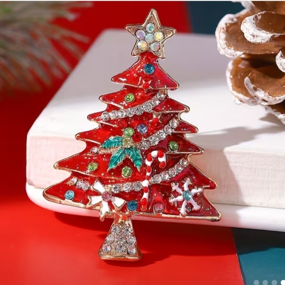 🆕️🎄 RED CHRISTMAS TREE BROOCH PIN🎄